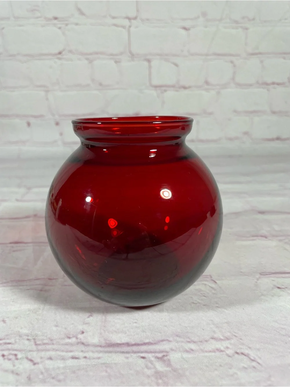 Vintage Anchor Hocking Royal Ruby Red Glass Ivy Ball Vase 4”